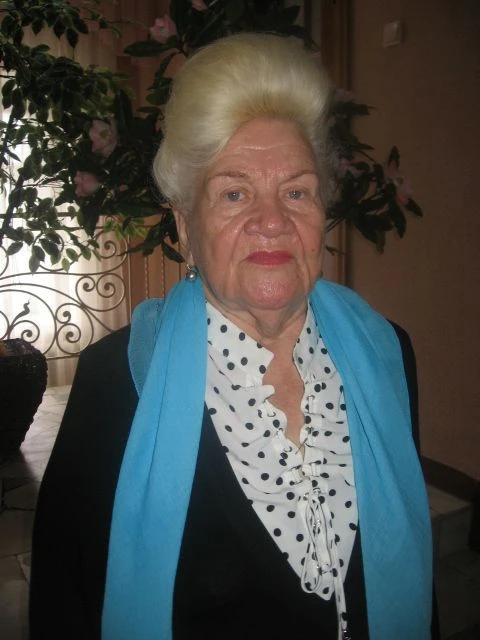 В Елабуге ветеран МВД Раиса Беляева отметила 89-летие