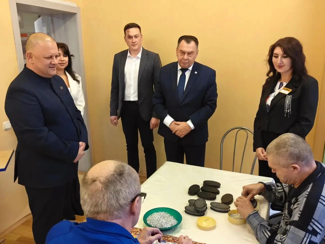 поздравление пожилых жителей Дома-интерната в Елабуге