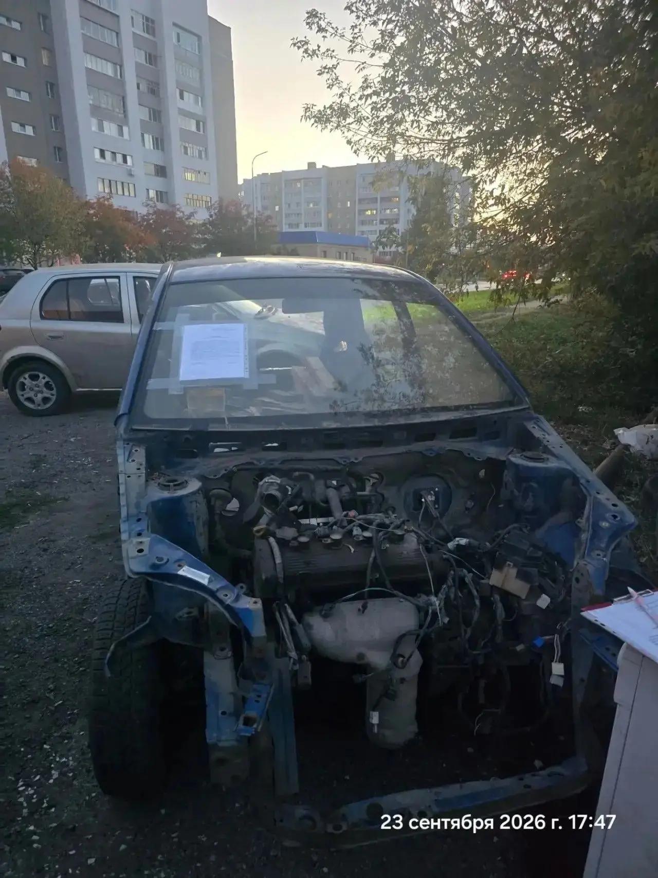 В Елабуге продолжают освобождать дворы и улицы от брошенных автомобилей