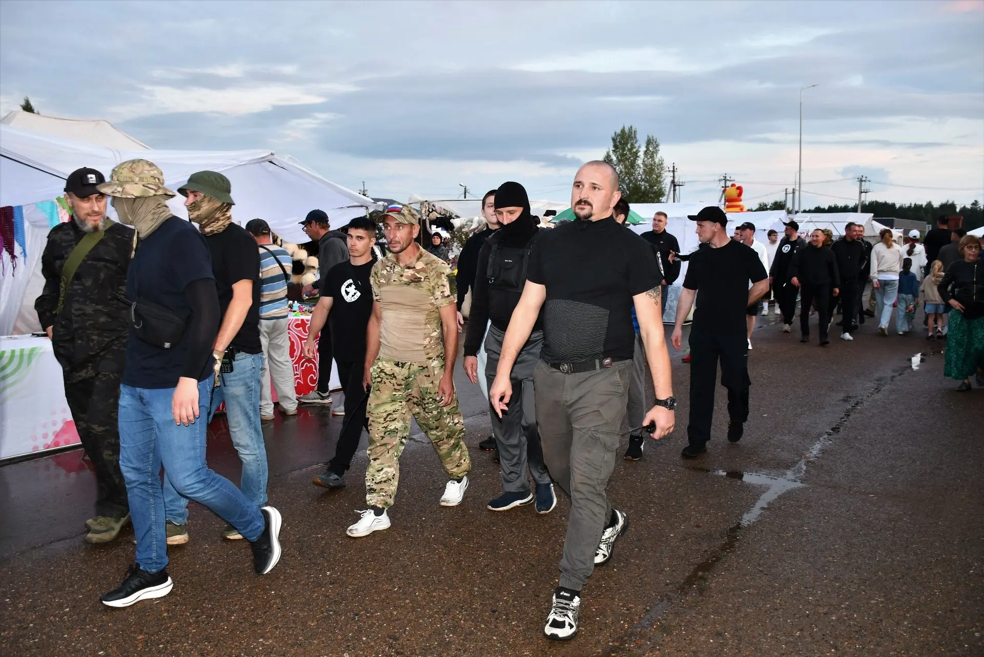 Елабужские дружинники вышли на усиленное дежурство во время ярмарки