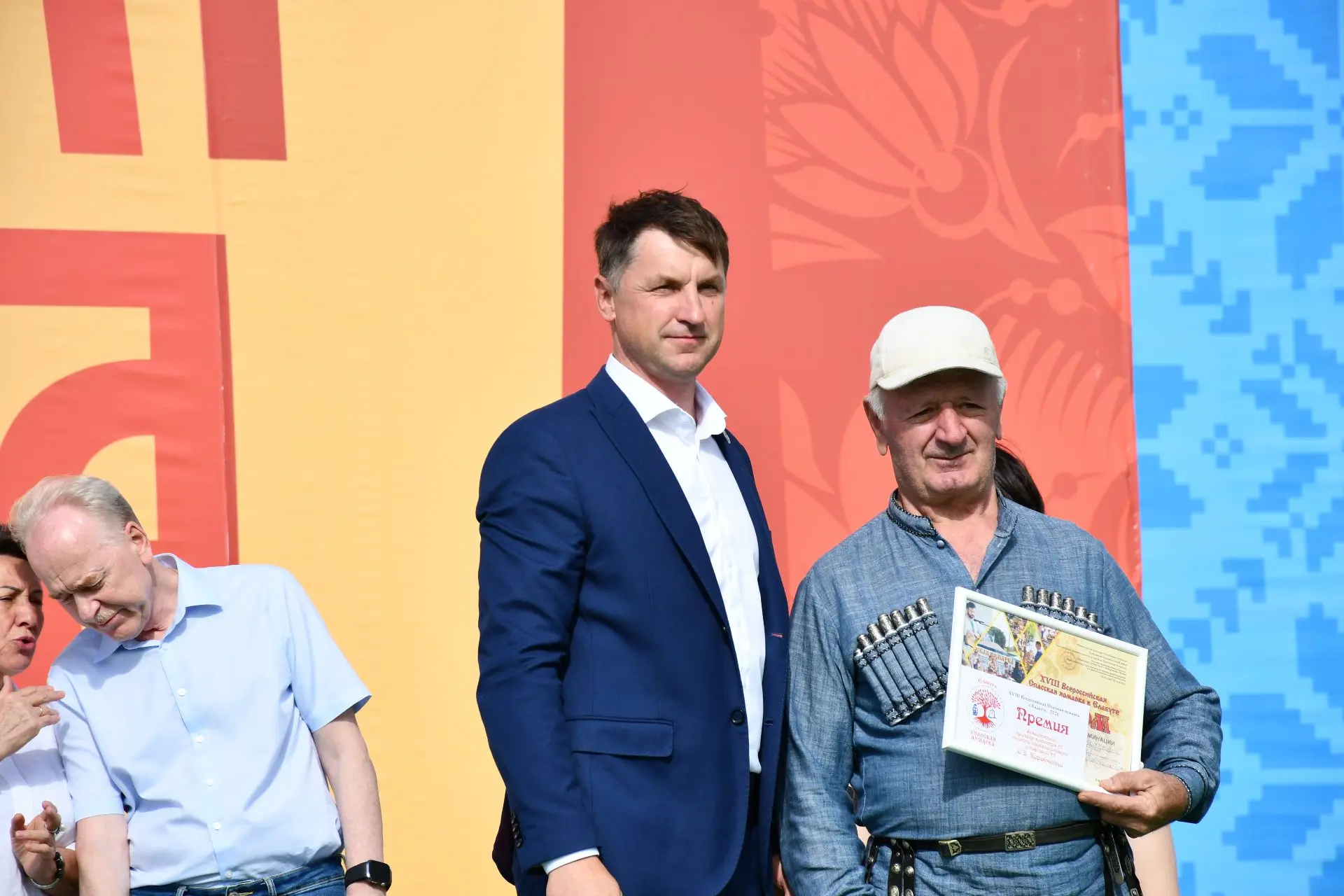 Дмитрий Гуськов приветствует участников Спасской ярмарки