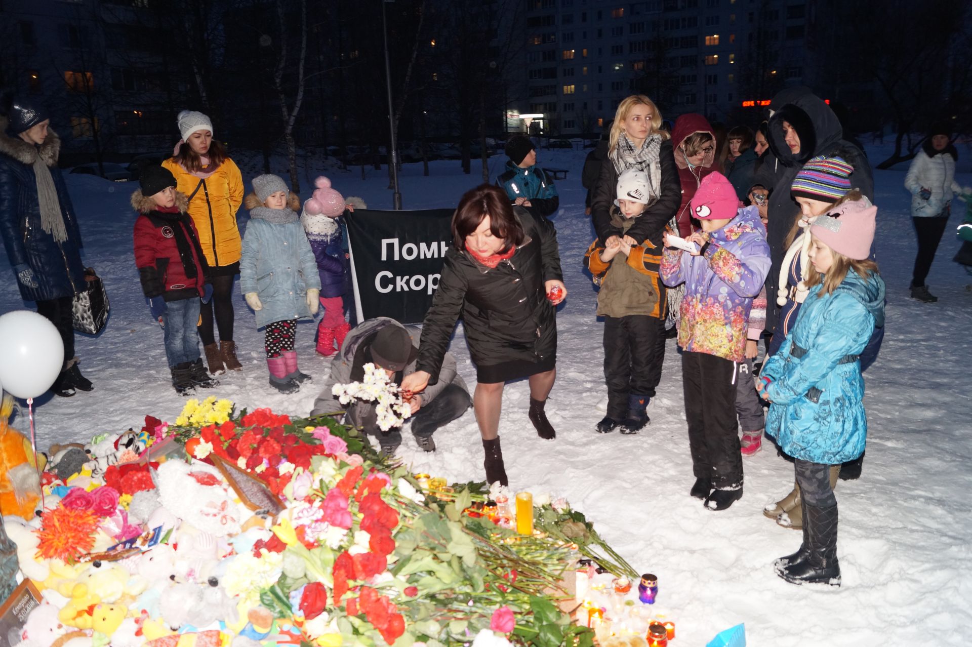 В Елабуге прошла акция памяти по погибшим в Кемерово