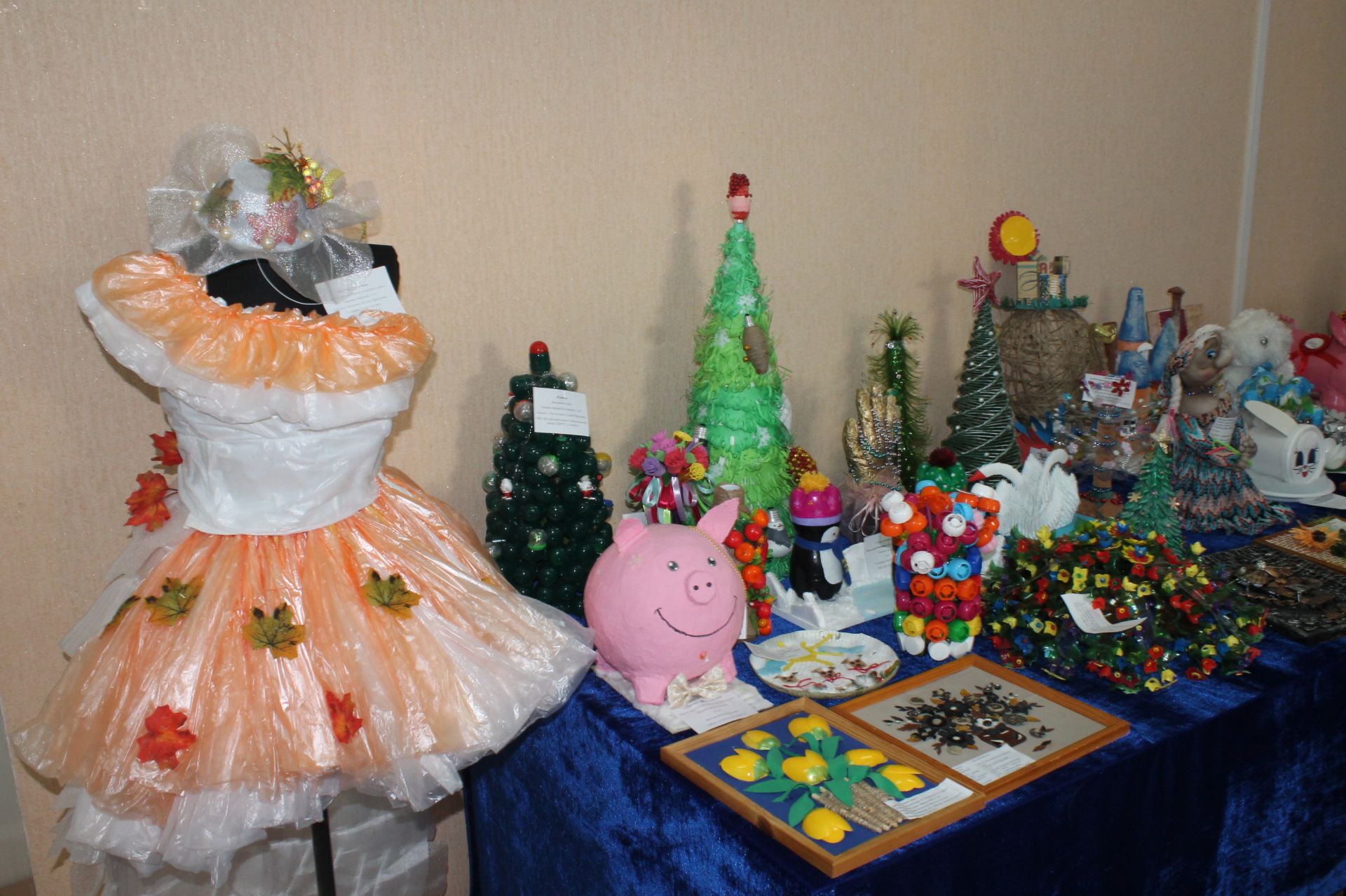 В Детский эколого-биологический центр Елабуги привезли более 200 экспонатов со всего Татарстана
