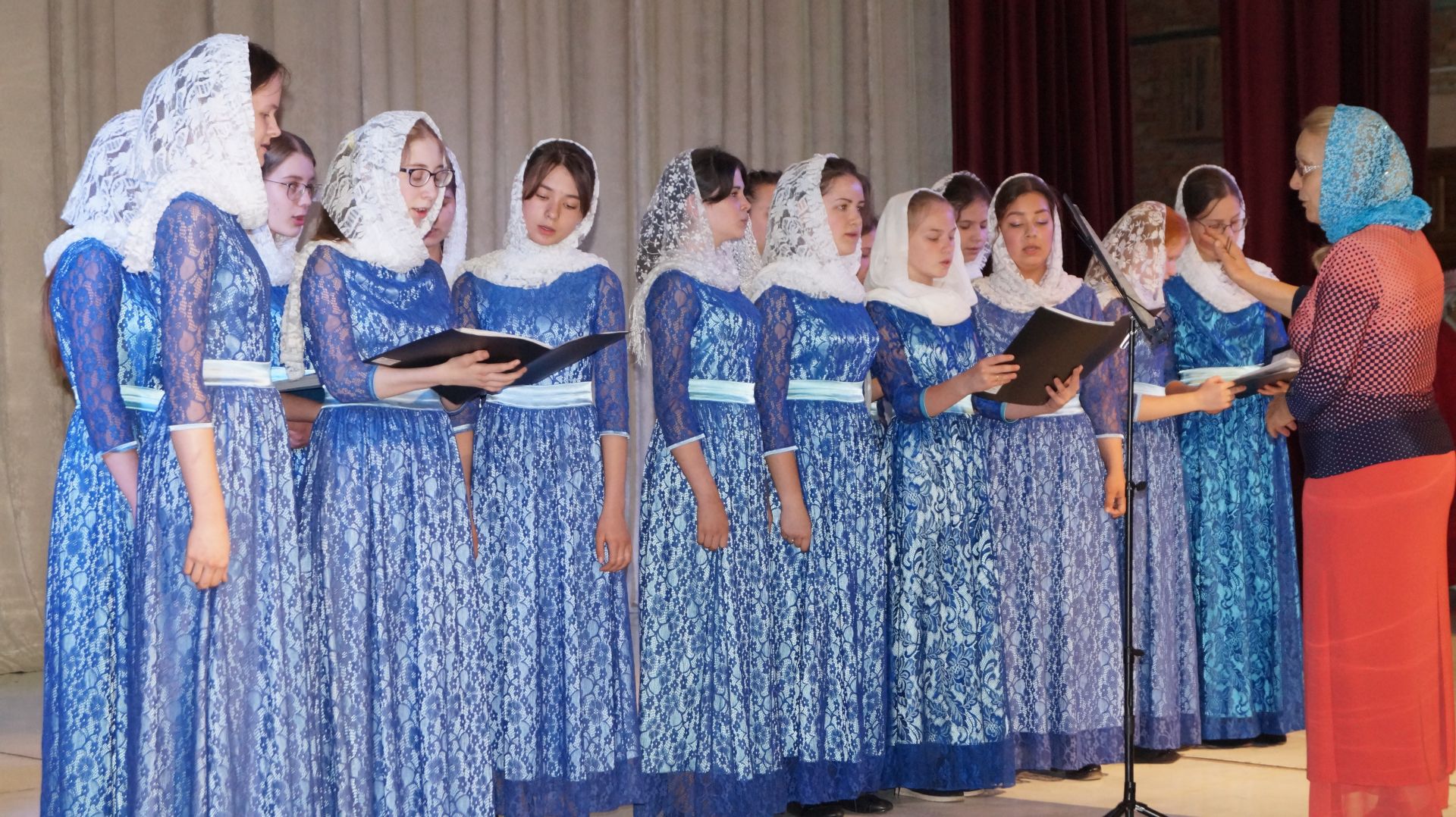 В Елабуге прошел фестиваль классической и духовной хоровой музыки (фоторепортаж)