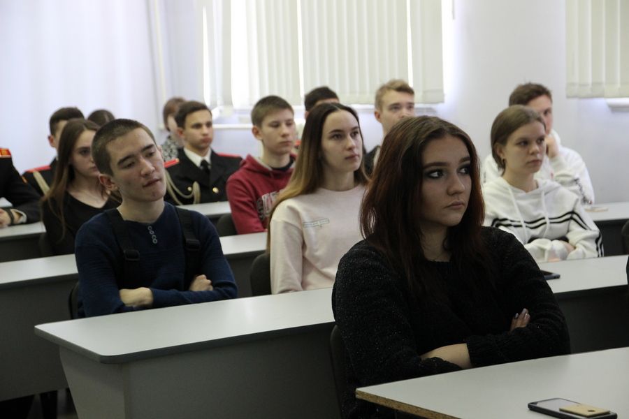 Более трехсот человек стали гостями  Дня российской науки в Елабужском институте КФУ