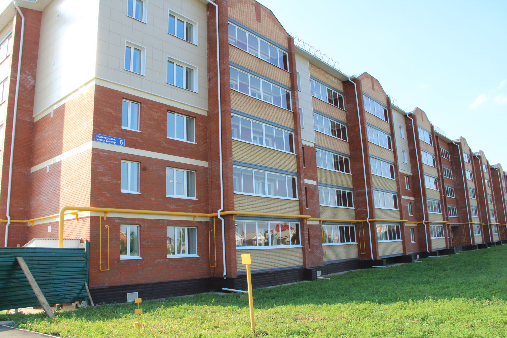 Исполком Елабужского района прокомментировал задержку с открытием двух многоквартирных домов