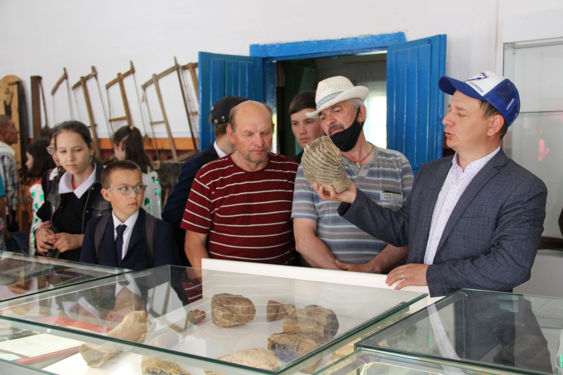 В Международный день музеев в Большом Шурняке открылся Музей села