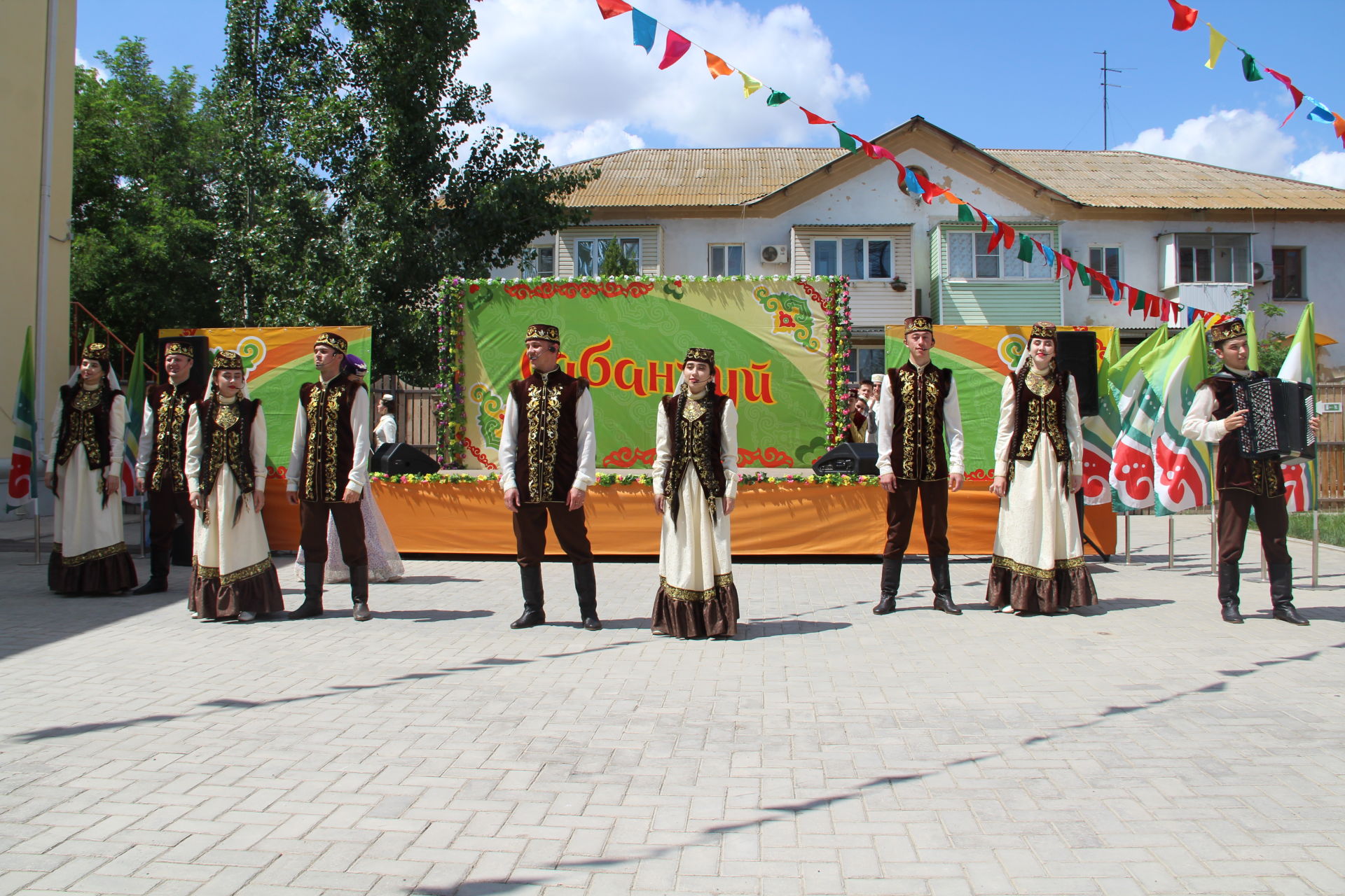 Елабужане провели Сабантуй в Астрахани