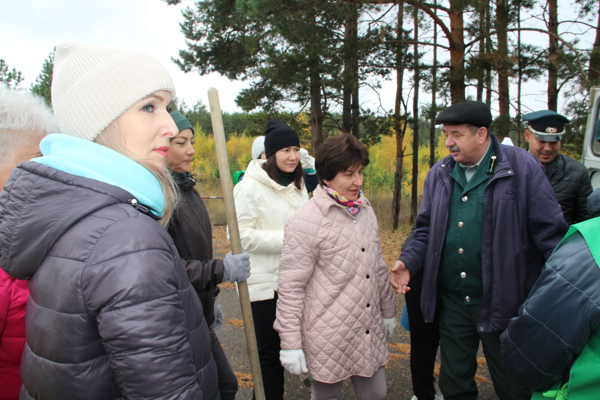 Журналисты Елабужской газеты приняли участие в акции «Сохраним лес»