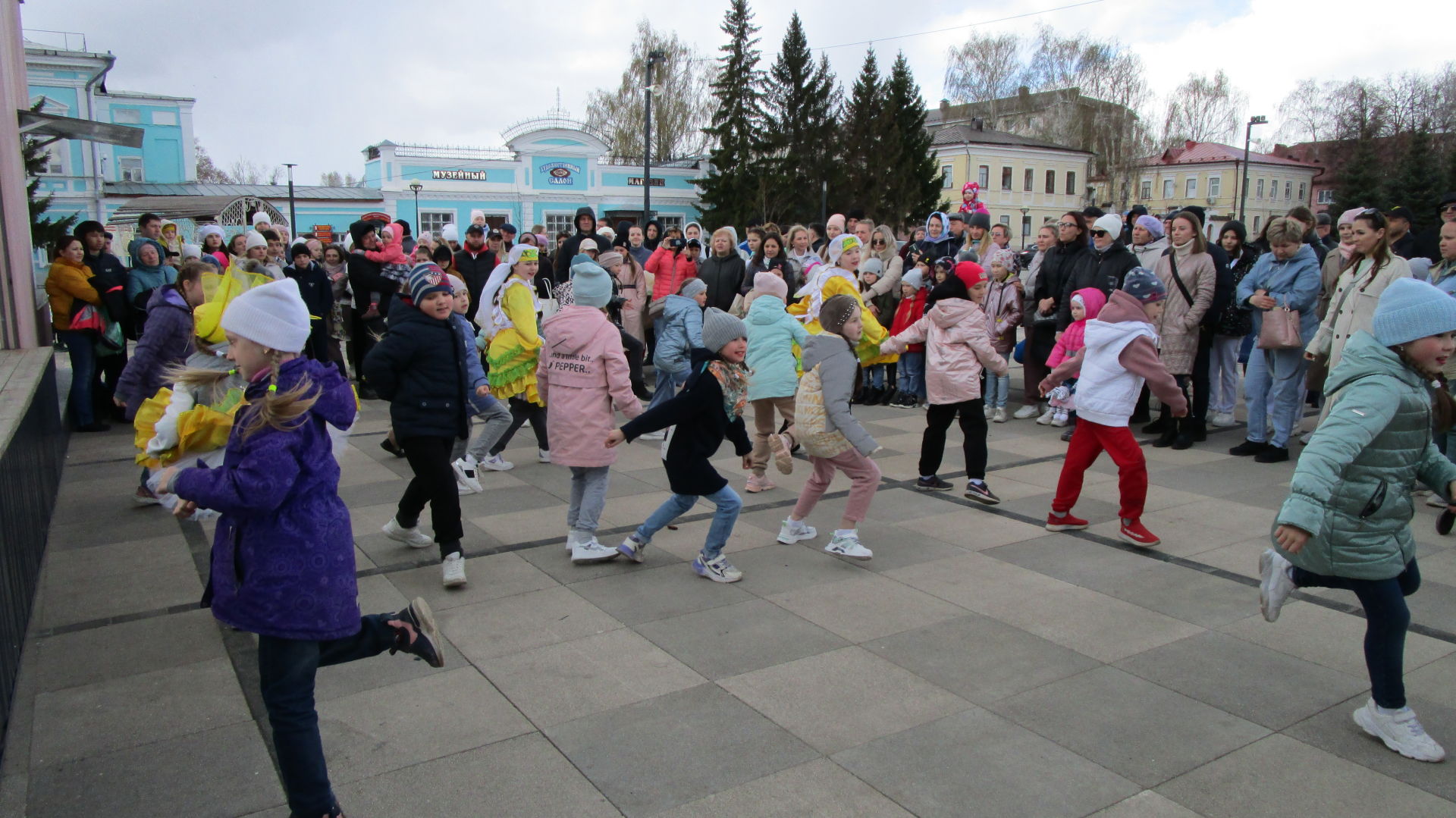 В Елабуге отметили первомайский праздник