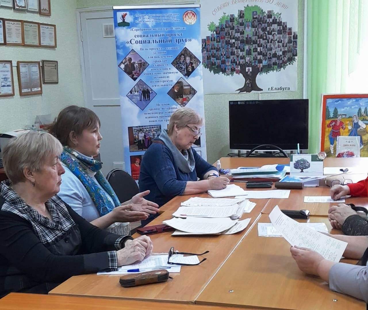 В Елабуге «социальный друг» посетит одиноких пожилых людей