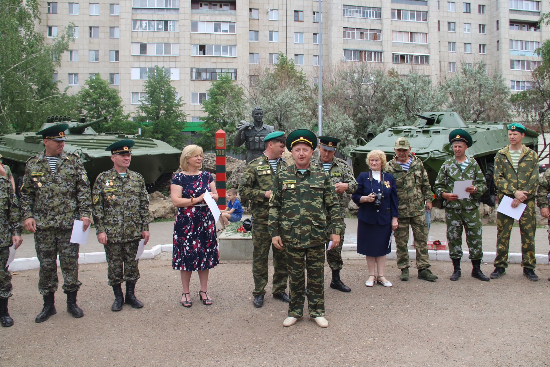 В Елабуге празднуют День пограничника