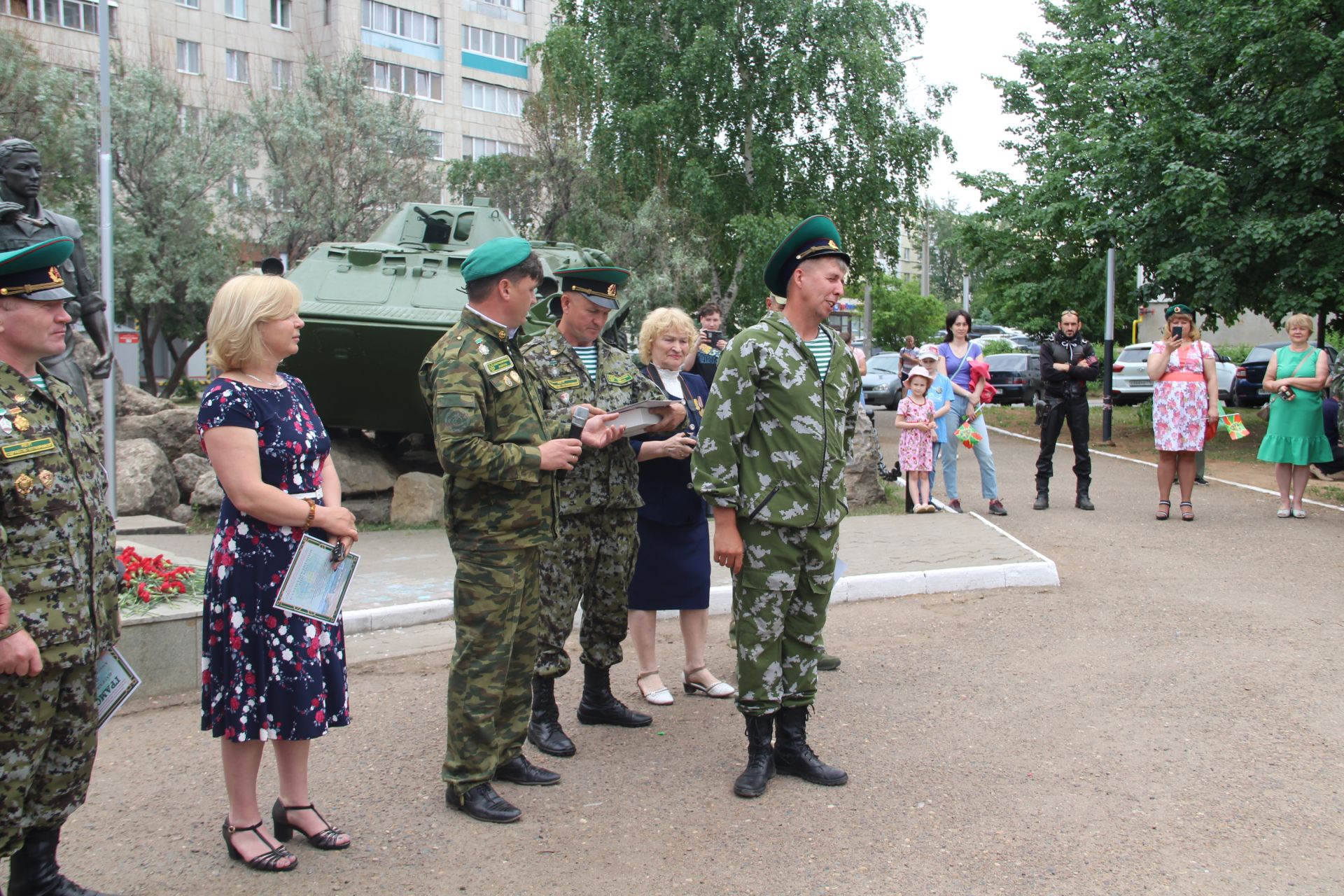 В Елабуге празднуют День пограничника