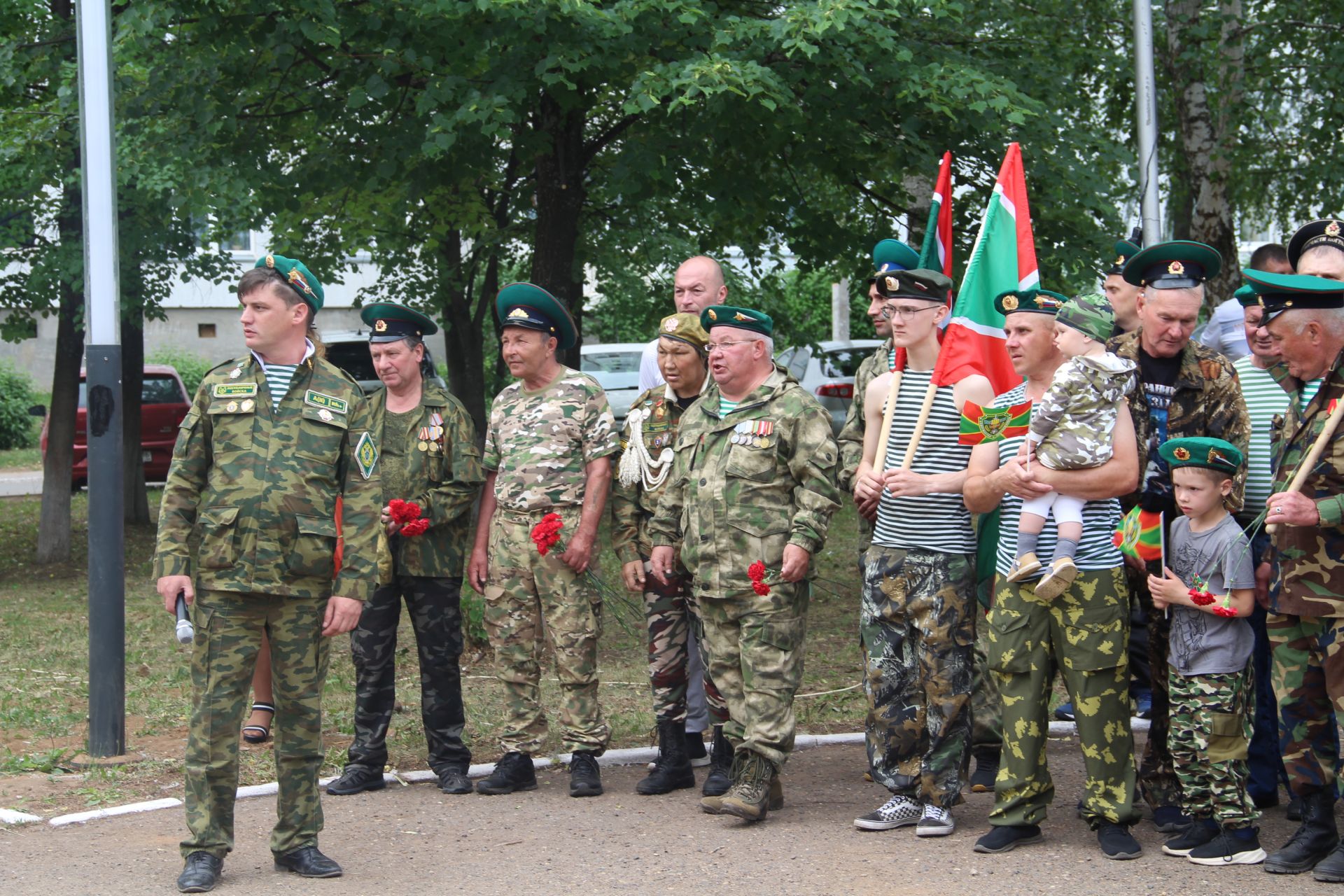 В Елабуге празднуют День пограничника