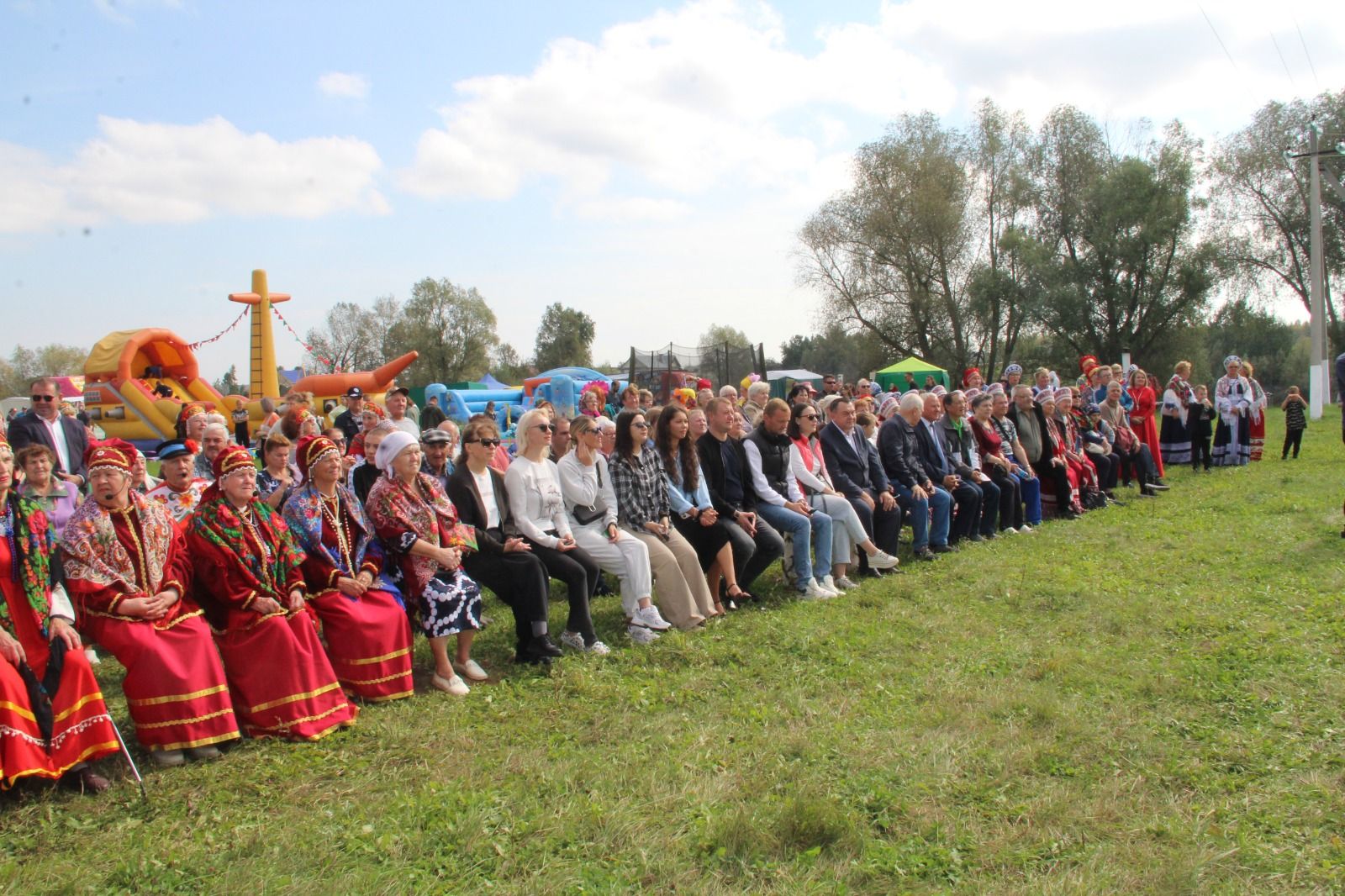 В Елабужском районе впервые отпраздновали Праздник Бехтеревского платка