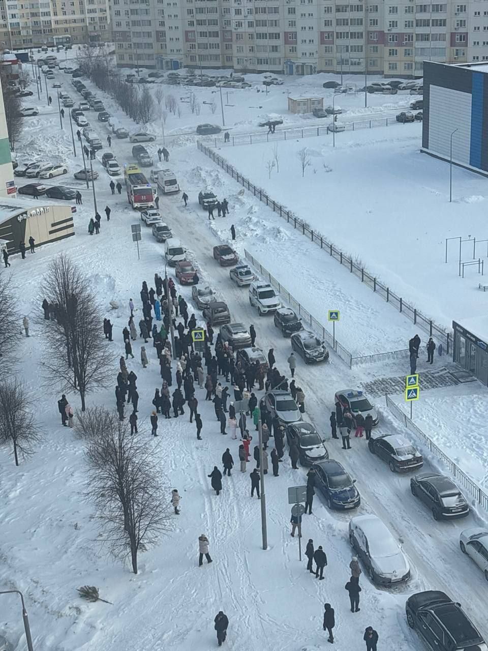 Ученик седьмого класса напал с ножом на сотрудницу лицея в Нижнекамске