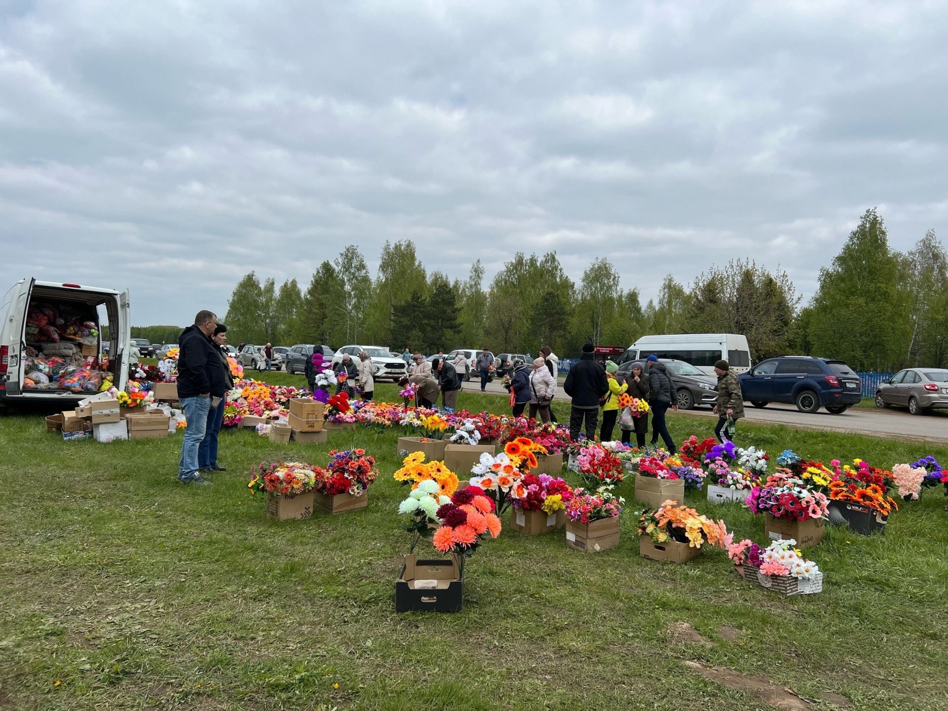 Радоница в 2026 году: какого числа родительский день, традиции и смысл