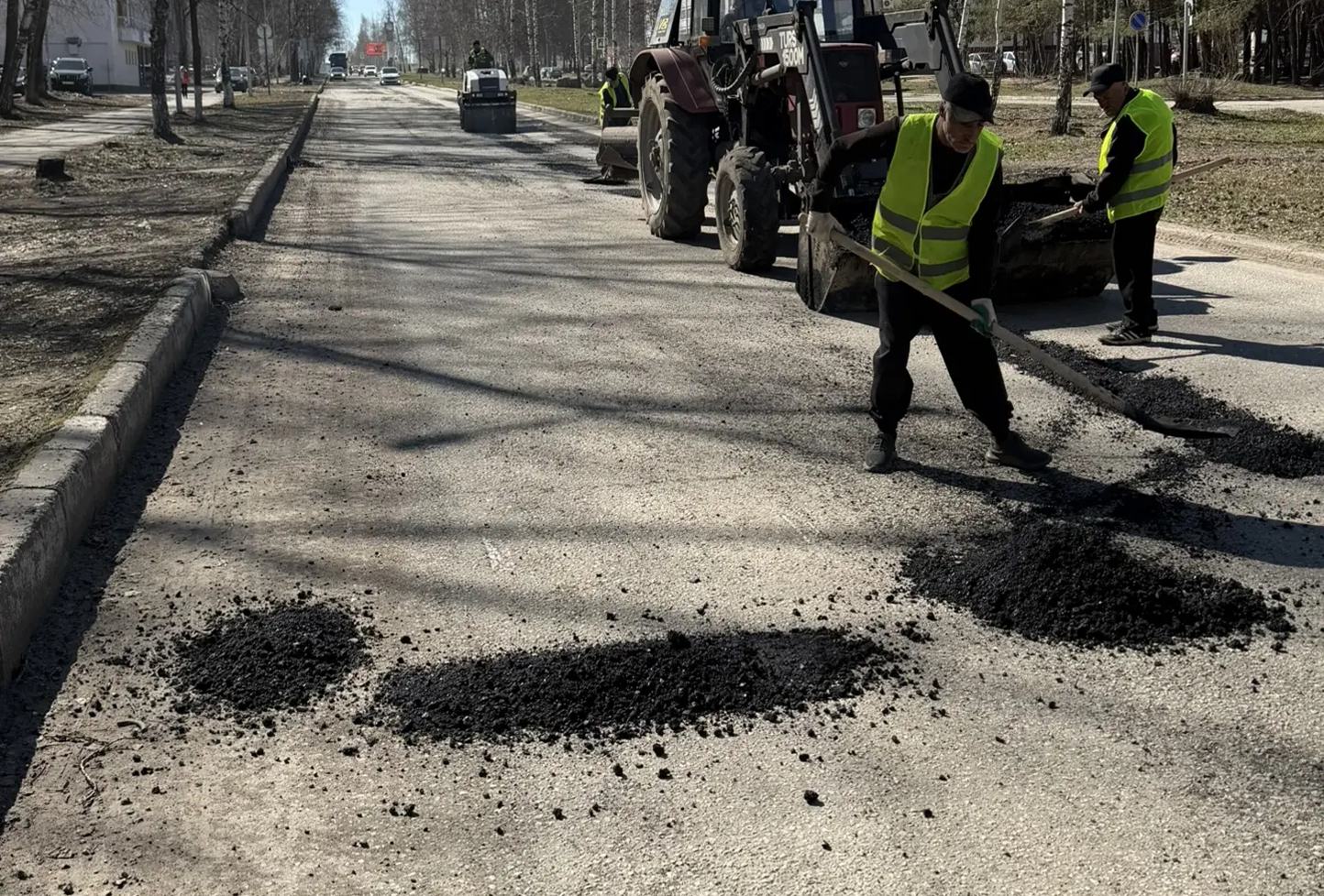 Дорожный сезон‑2026 открыт в Елабуге: на работы выделили 1,6 млрд рублей