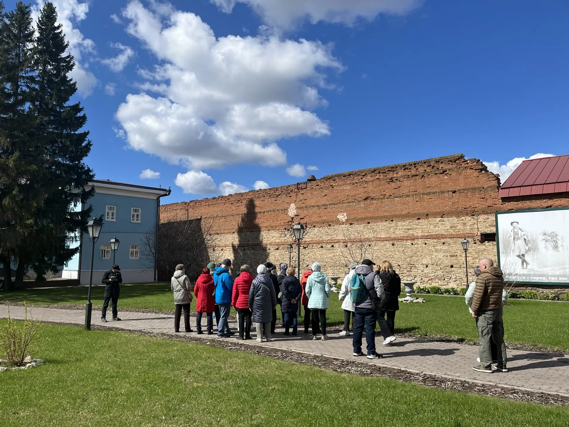 Елабуга открыла круизный сезон: в город прибыл первый четырехпалубный теплоход