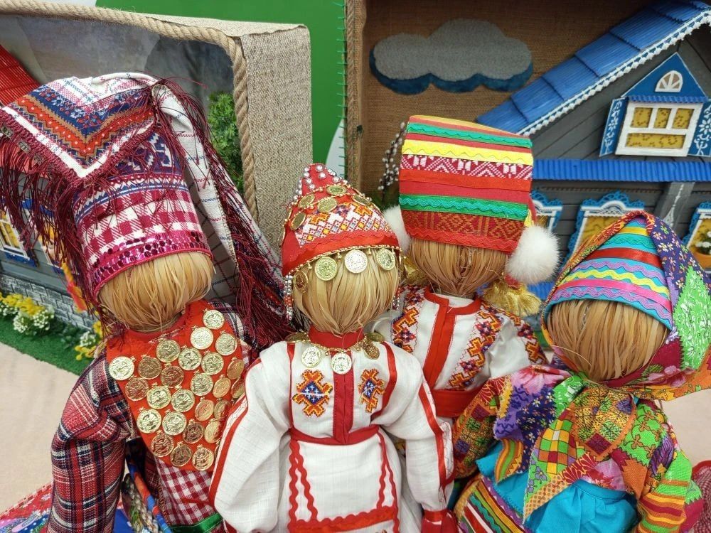 Мастерица из села Поспелово Татьяна Кучина создает лоскутные чудеса своими руками