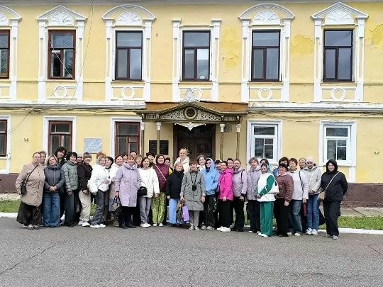 К 130-летию библиотеки Пушкина в Елабуге провели историческую экскурсию