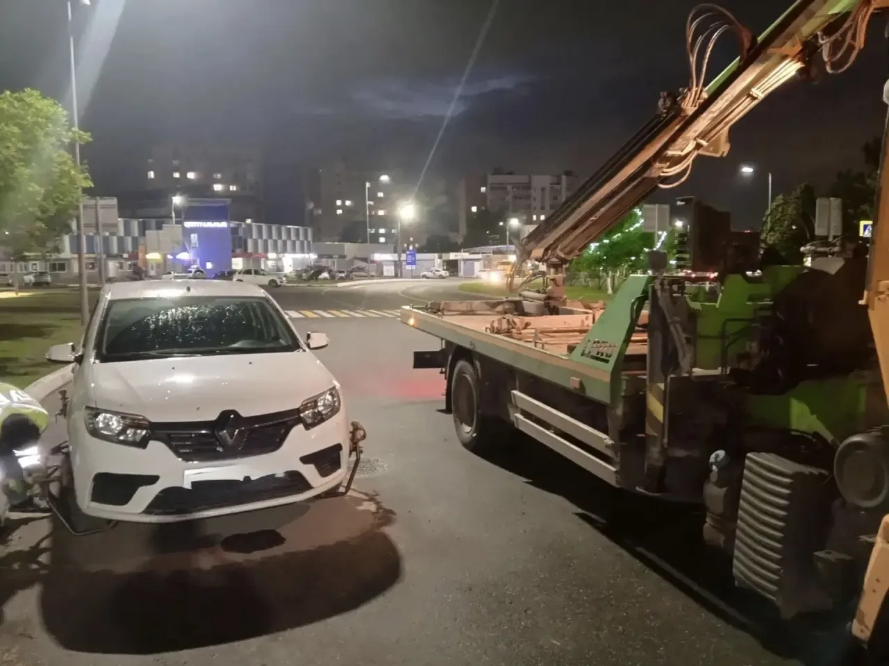 В Елабуге за два дня эвакуировали 11 автомобилей за неправильную парковку