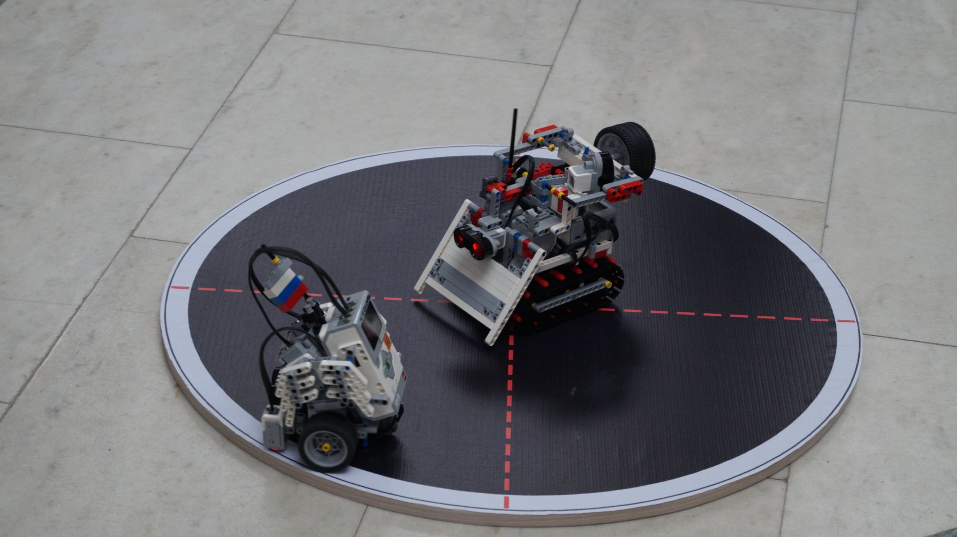 В Елабуге прошли муниципальные соревнования по робототехнике