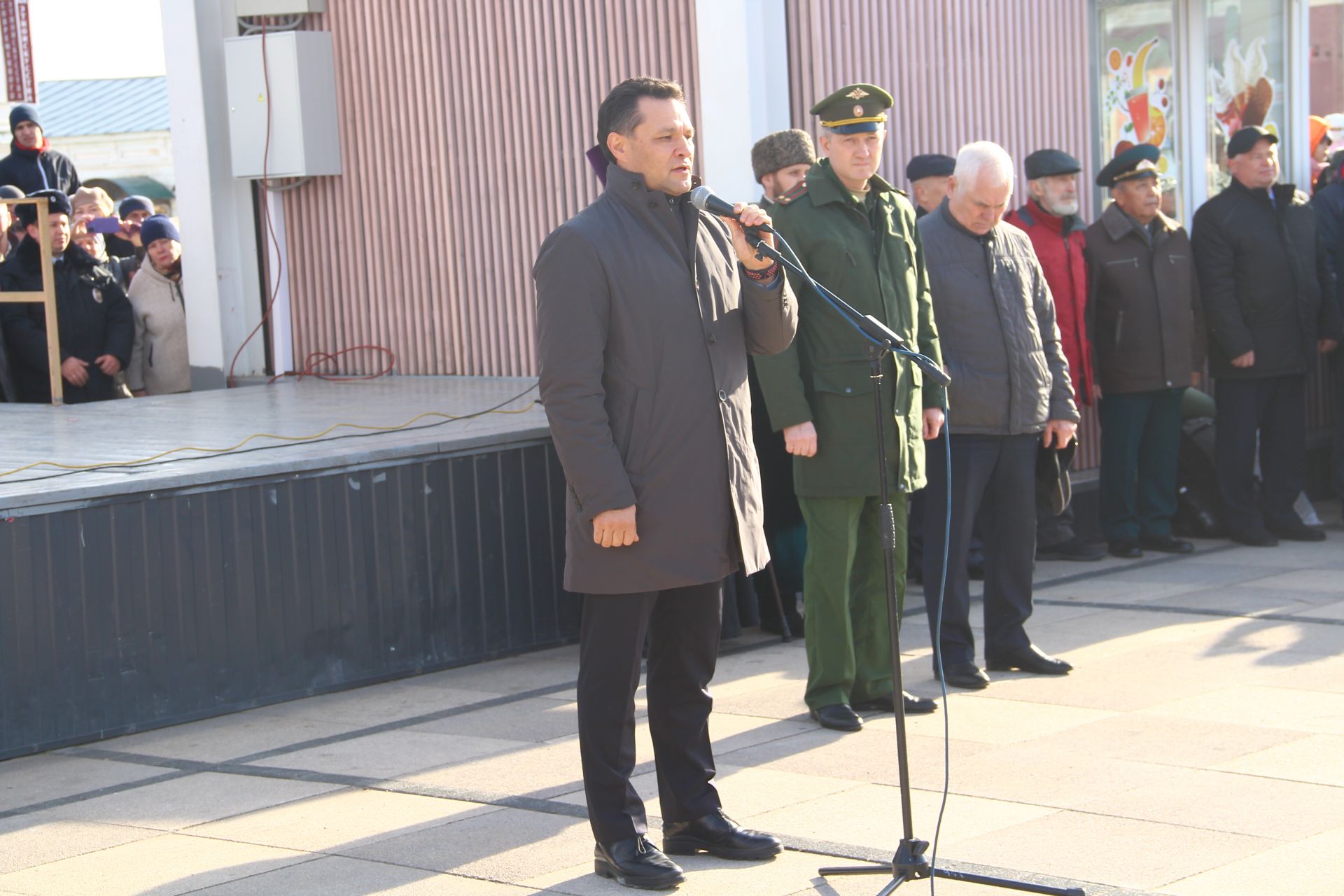Елабуга проводила в Казань 90 мобилизованных земляков 27 октября