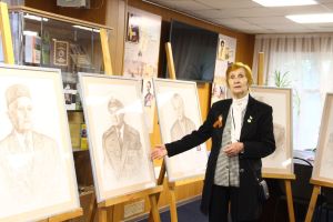 В Елабуге открылась выставка графических портретов участников Великой Отечественной войны