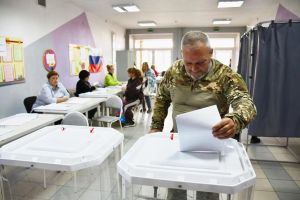 Ветеран СВО Андрей Трошин принял участие в голосовании в Елабуге