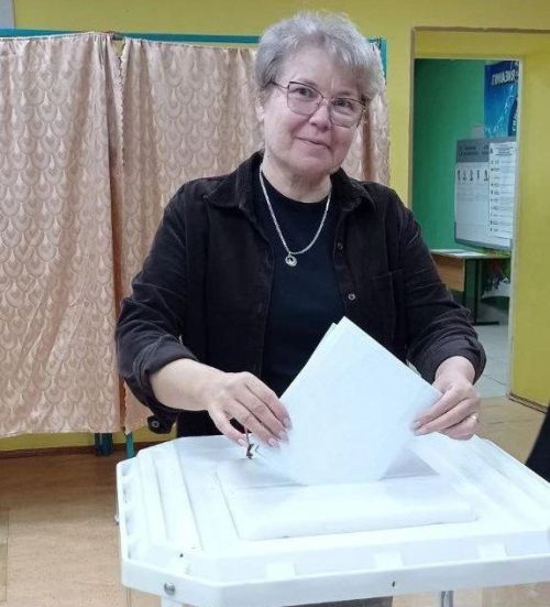 Координатор фонда «Защитники Отечества» Тансылу Хуснуллина проголосовала в Елабуге