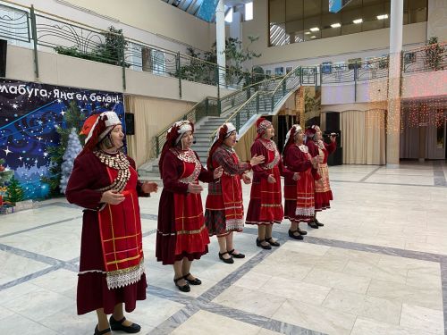 В Елабуге Рождество отметили песнями и хороводами