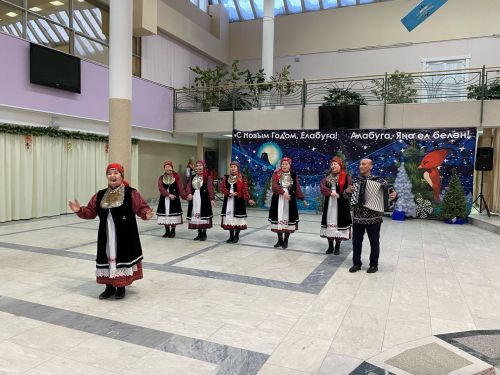 В Елабуге Рождество отметили песнями и хороводами