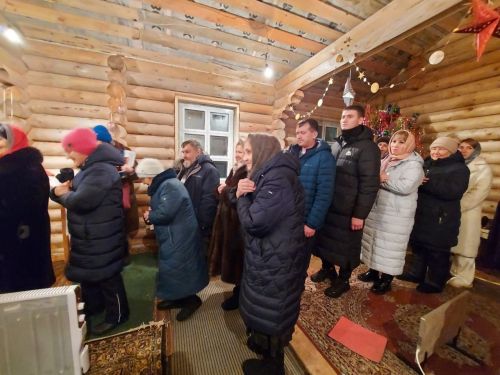 Елабужане отмечают светлый праздник Рождества Христова