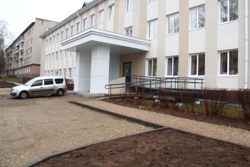 В Елабуге Центральная библиотека имени А.С.Пушкина начала принимать посетителей