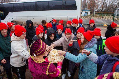 В Елабужском институте КФУ прошли «Университетские смены» для школьников ЛНР