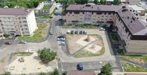 Куратор программы «Наш двор»: «За каждое поврежденное здоровое дерево подрядчики должны высадить три новых»