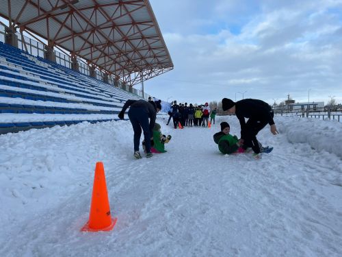 В Елабуге на Центральном стадионе прошли эстафеты Олимпийского огня