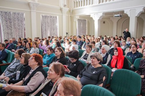 В Елабужский институт съехались выпускники со всей страны