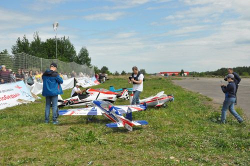 40 авиамоделистов со всей России съехались в Елабугу