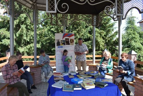 Елабужан приглашают принять участие в литературном проекте «Читаем классиков»