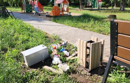 В Елабуге камеры видеонаблюдения зафиксировали факты вандализма