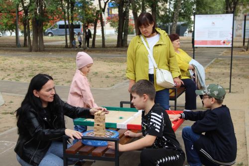 В Елабуге прошел «Праздник двора»