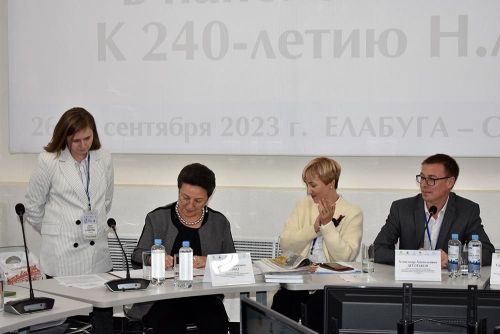ЕГМЗ подписал соглашение с Пензенским музеем