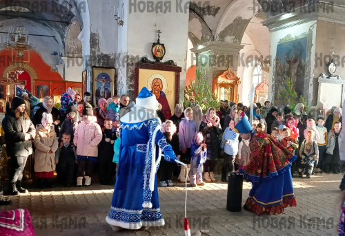 В Елабуге прошла Рождественская елка для детей