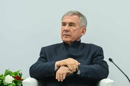 Раис РТ поздравляет татарстанцев с Новым годом