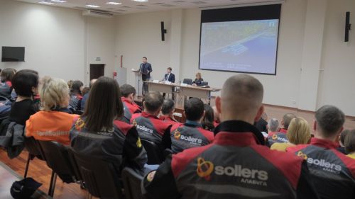 Глава Елабужского района встретился с трудовым коллективом «СОЛЛЕРС Алабуга»