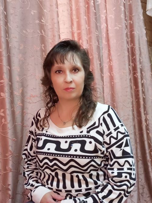 Жительница Елабужского района пишет стихи бойцам СВО
