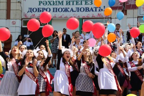 Стало известно, когда пройдут последние звонки в Елабуге