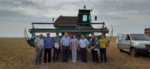 В Елабужском районе чествовали лучших комбайнеров сезона